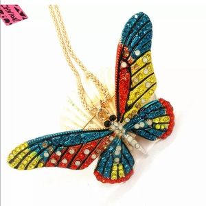 Betsy Johnson butterfly 🦋 2in1 pendant brooch